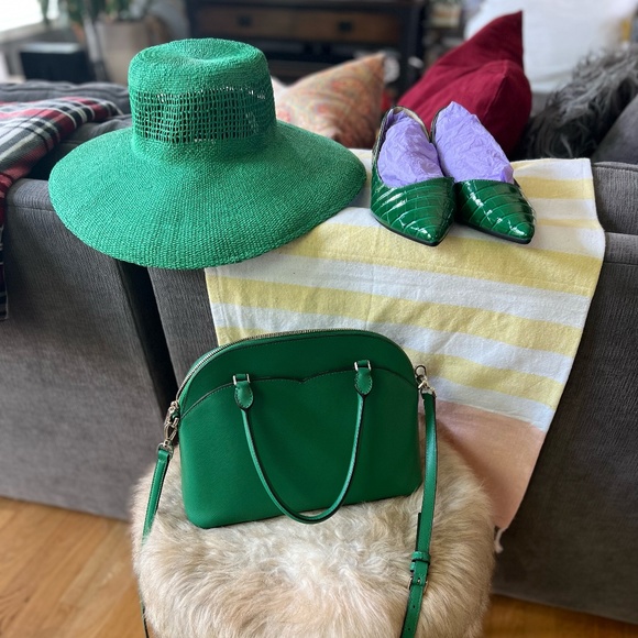 Green Kate Spade Cross Body Chic Purse! Spring has Sprung! :) - Picture 4 of 12